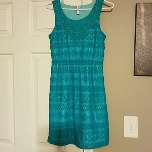 Girl's dress